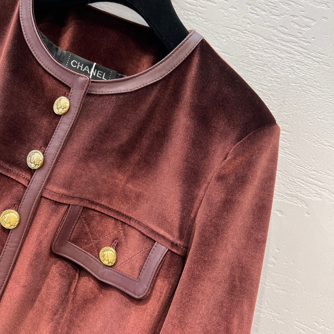 15ABE470-0130-4BE9-9385-86380D48149A