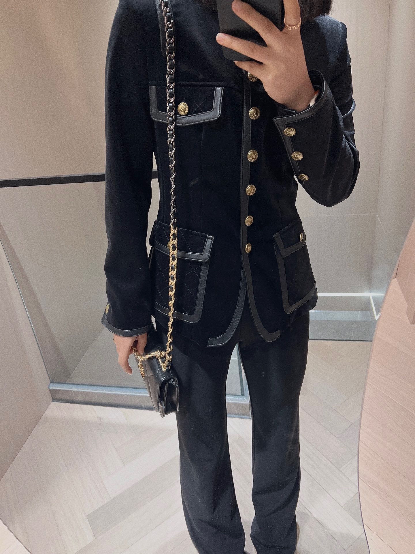 D541D9E5-B36B-4E6E-95BF-8132F88F39A8