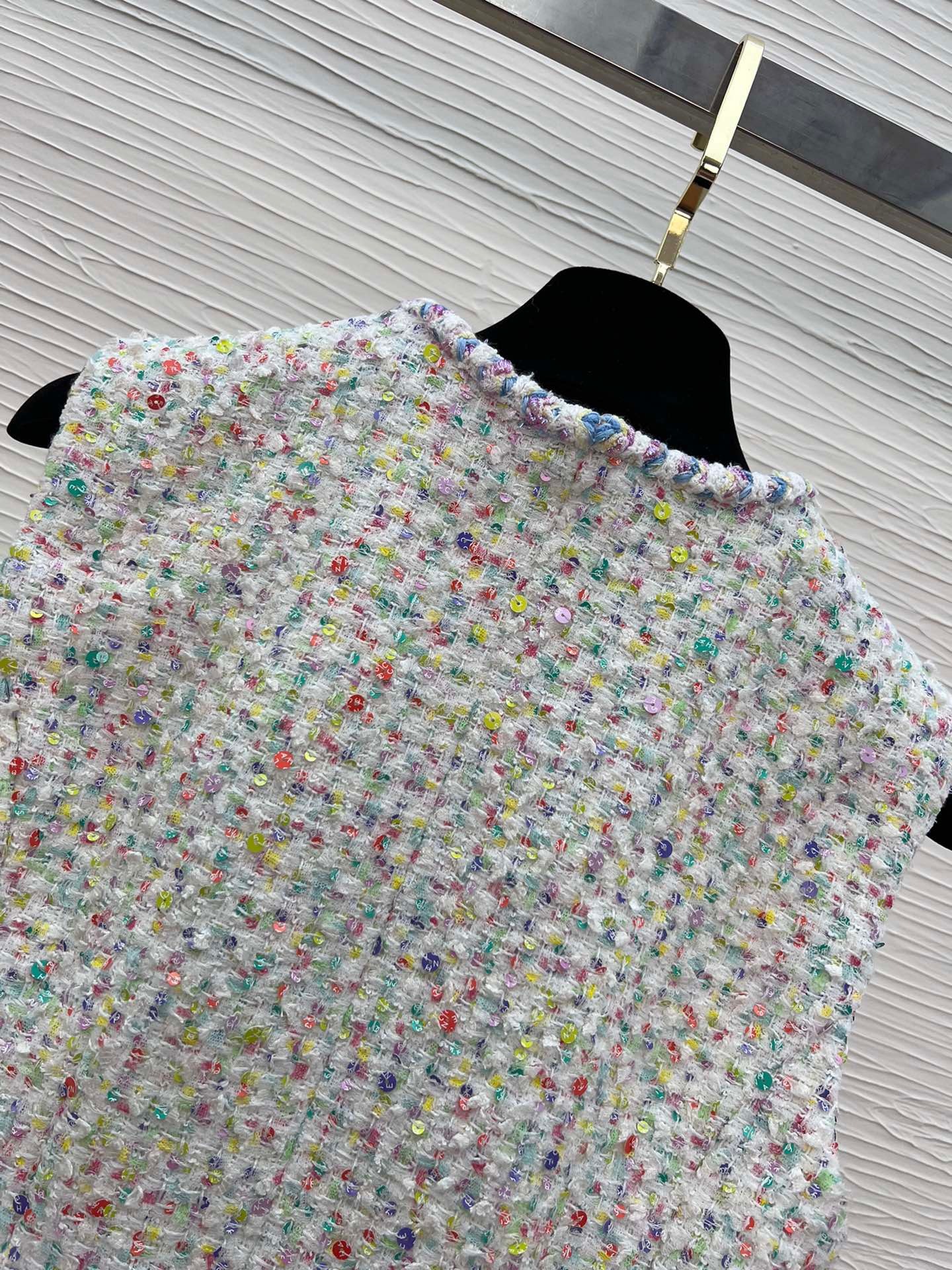 20ED0366-2D64-43DF-B32E-0675132EE7E5