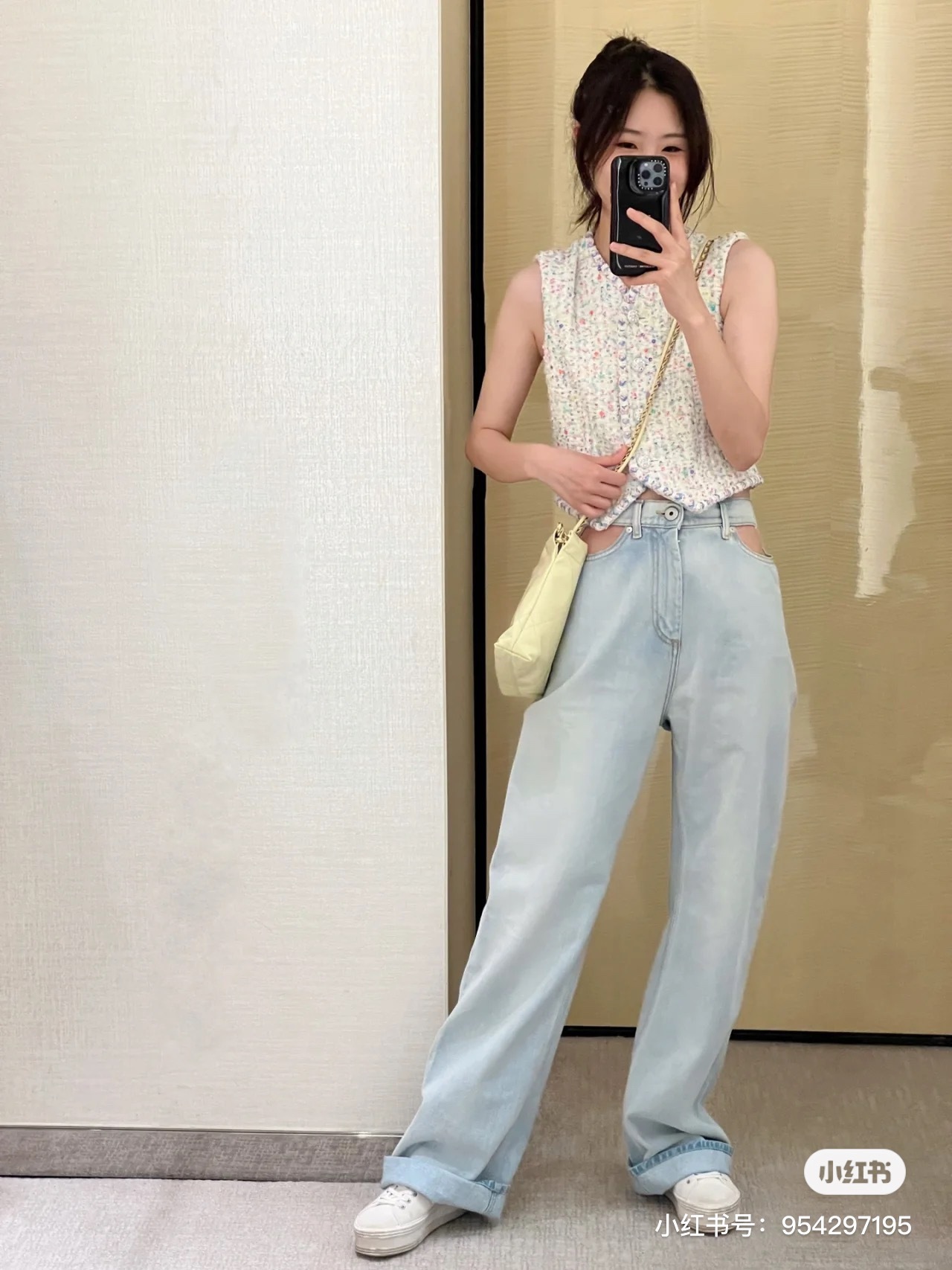 AE643DBC-27BB-4893-9A54-27F53EE9137C