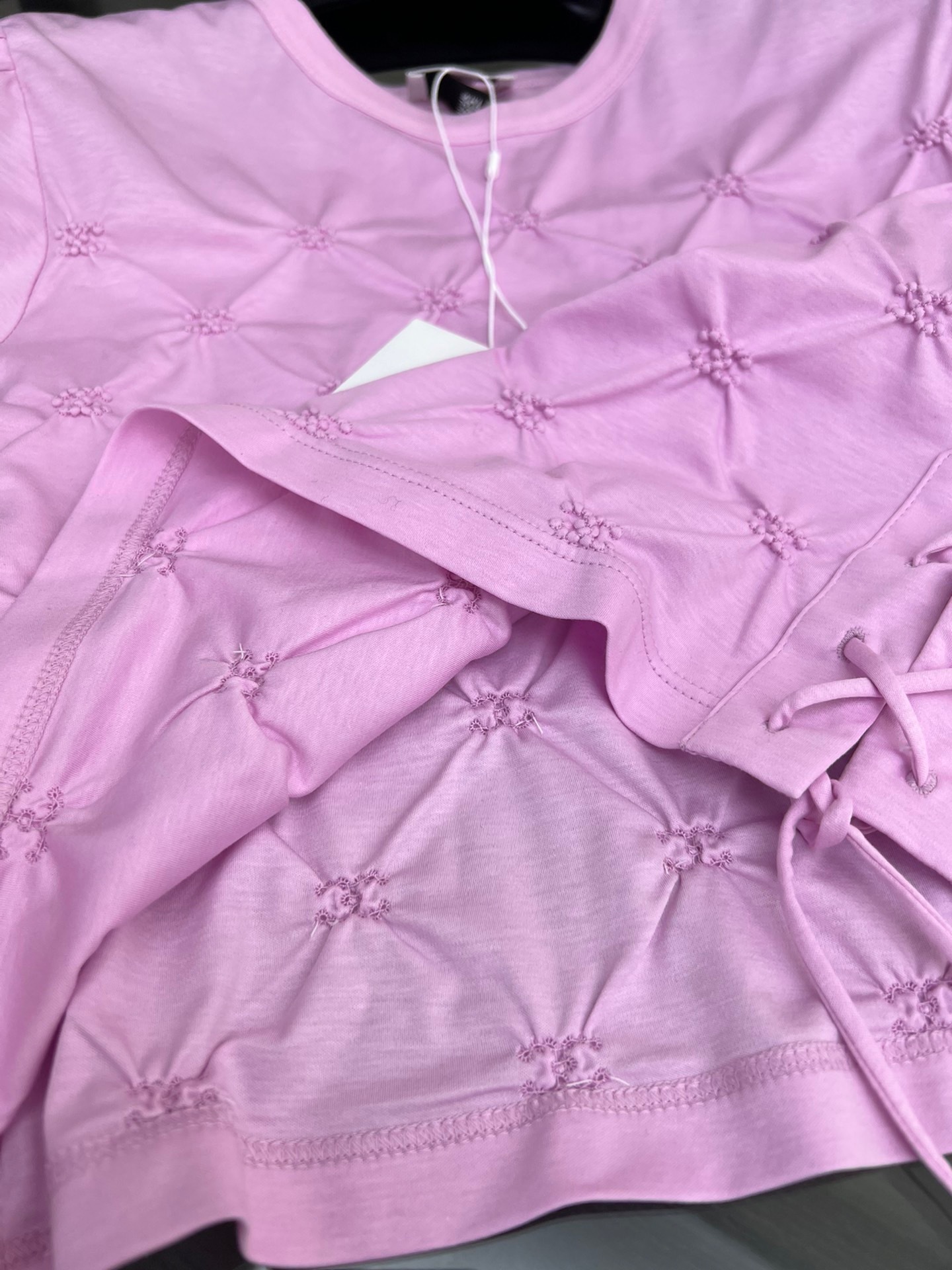 82B14C98-AB53-4EDC-BFAD-75433D7EAD7A