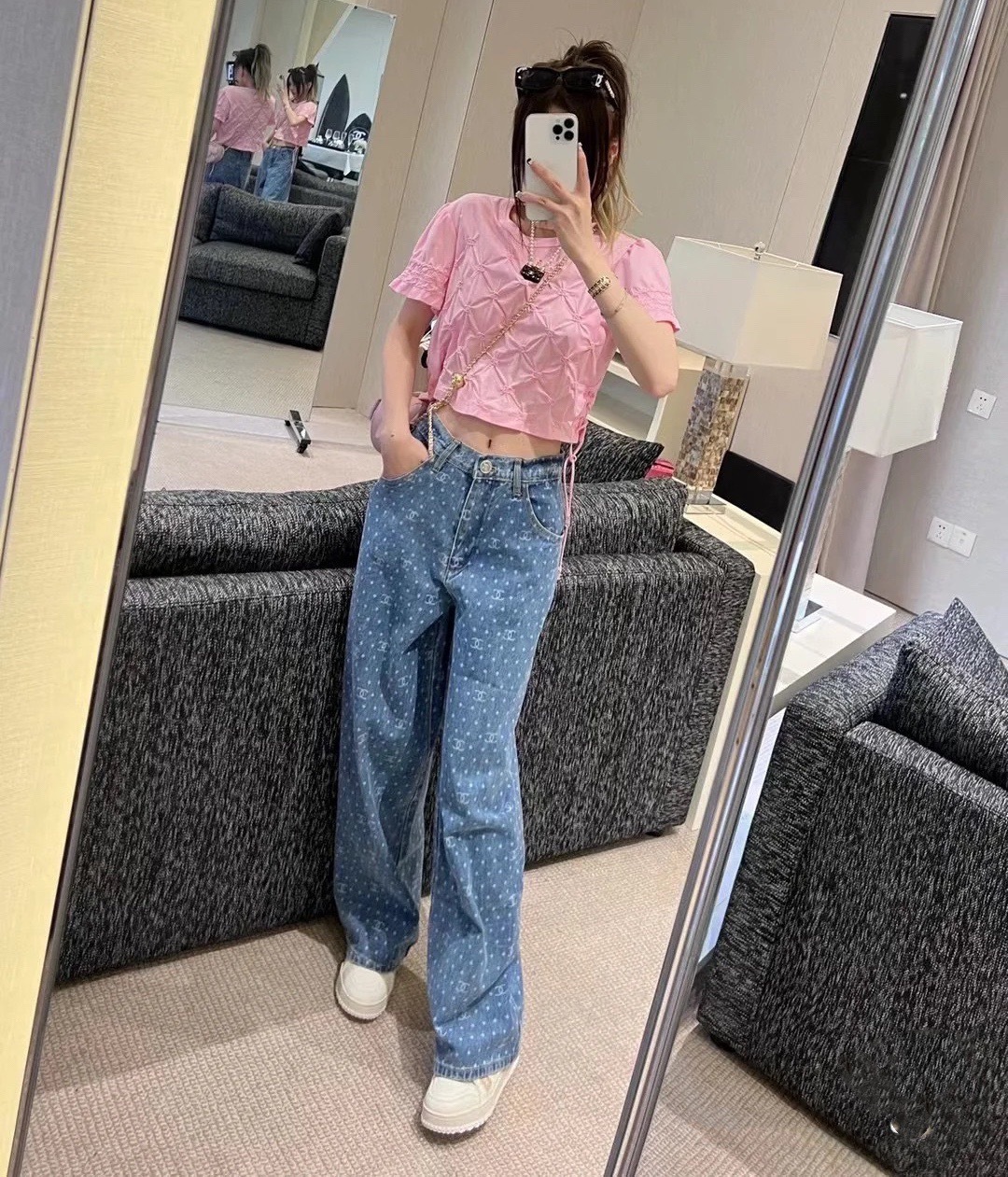 1290DDFE-91E8-4BB4-B22D-F8F35827E77F