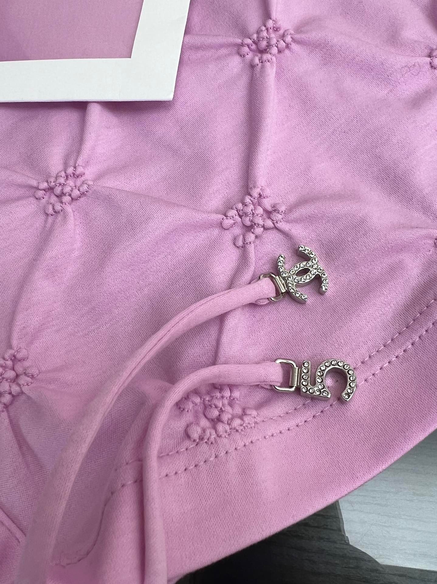 6E611BA4-94B8-421B-8080-75F3B162AECC