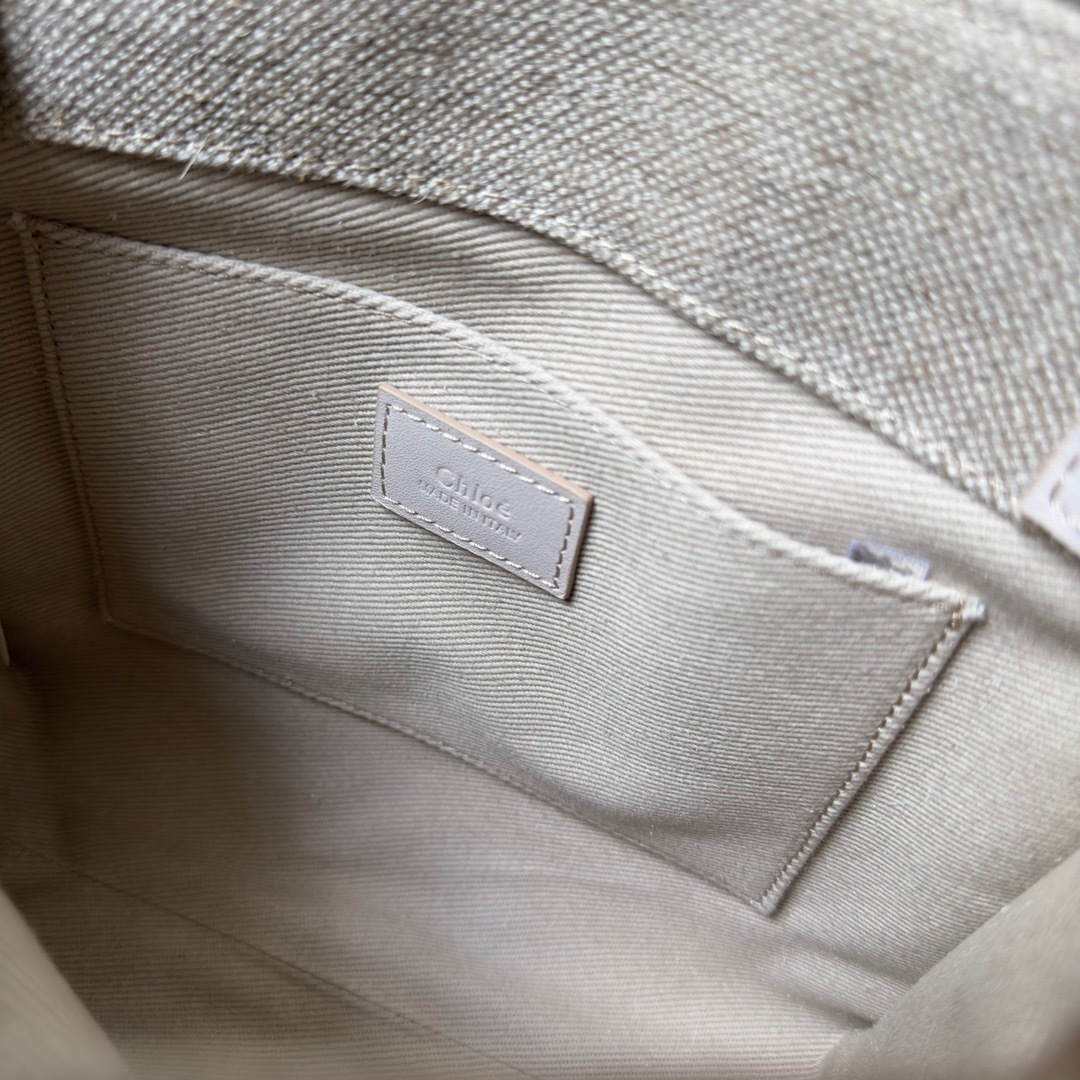 0E6C4858-4583-4A89-B494-F0D3A8C460E3