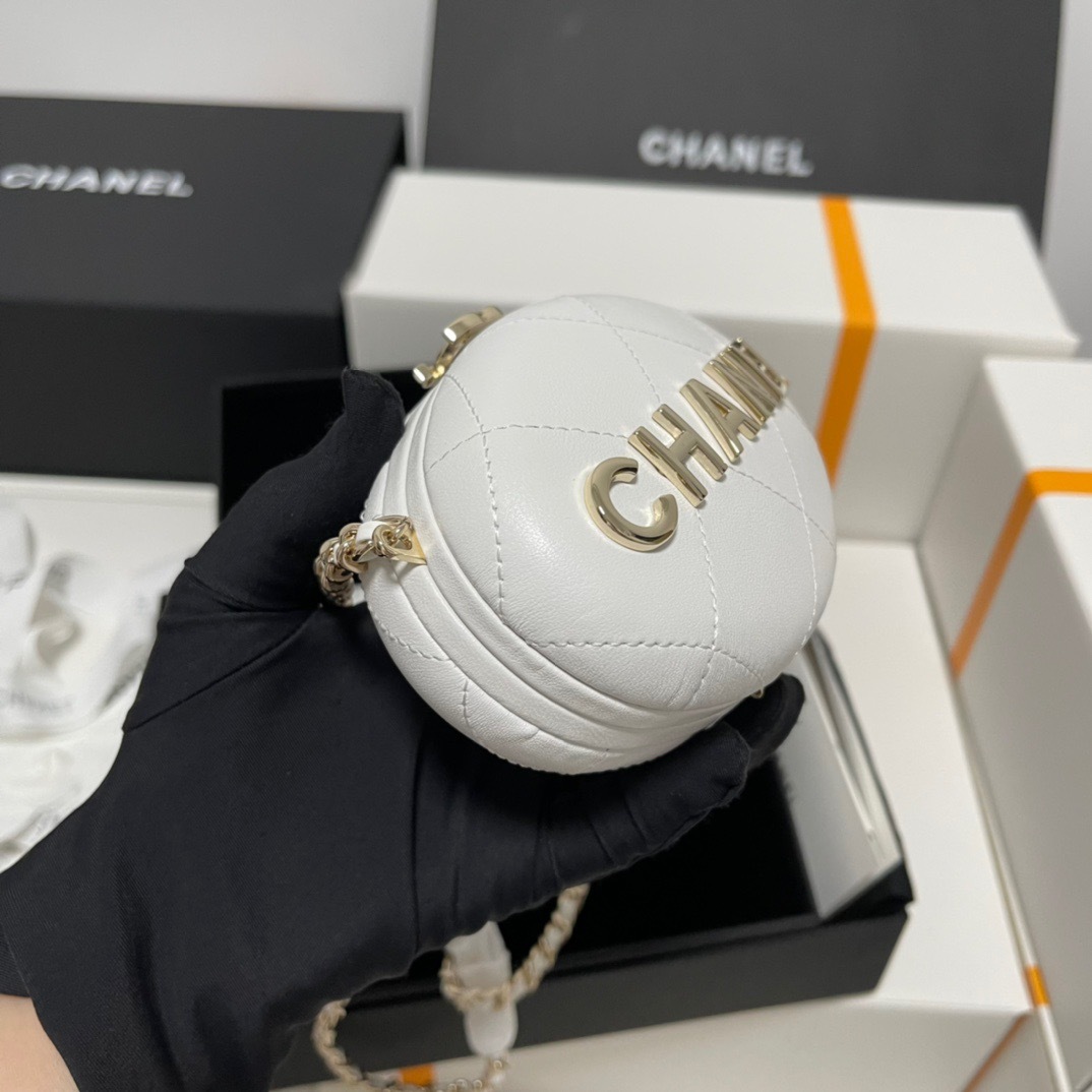 E2EB3607-EB3C-472F-A605-15C4CE8603B2