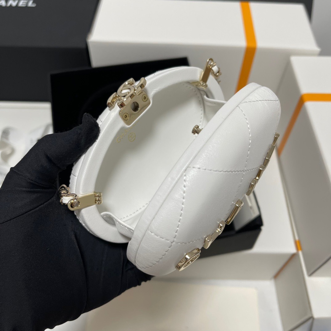 F8399E13-EAD1-492A-9000-F6A810F40C88