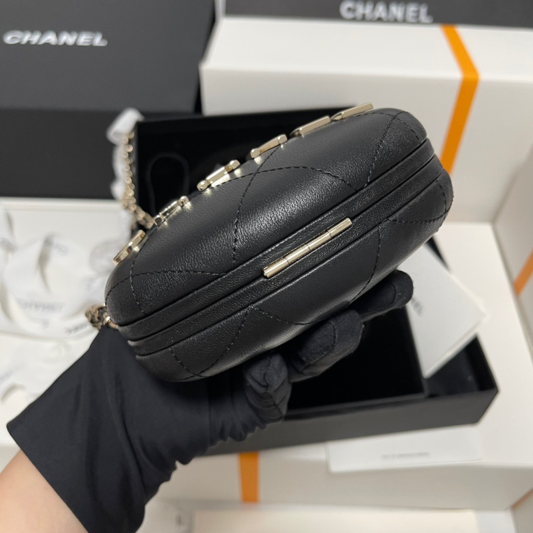 4C1B3D20-C983-4071-95CE-FC8041020775