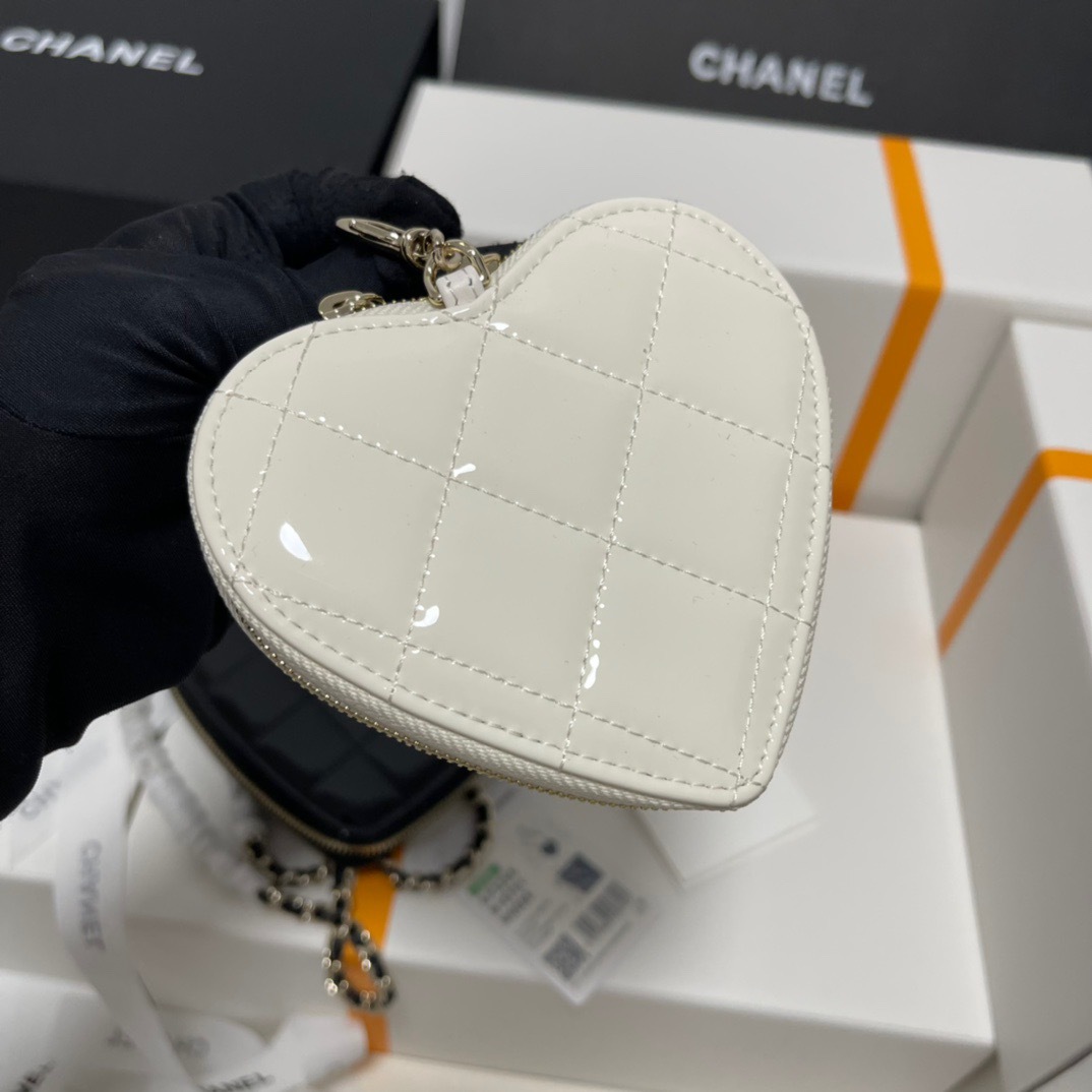 38F0AE02-80EF-40F4-88A9-FC30D9AFE4A0