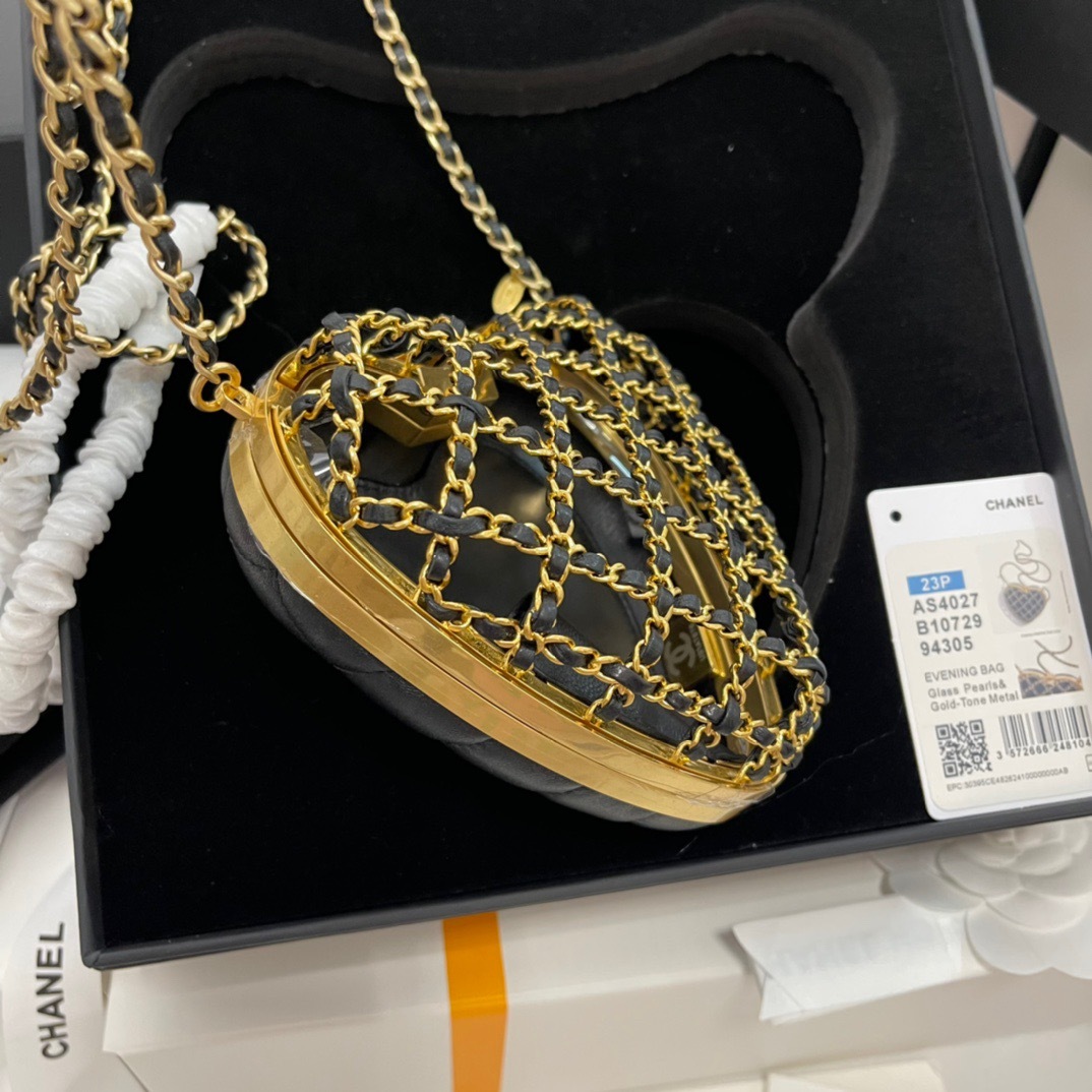 DB9A753C-887D-4648-ACEF-A1B6F32F0A80