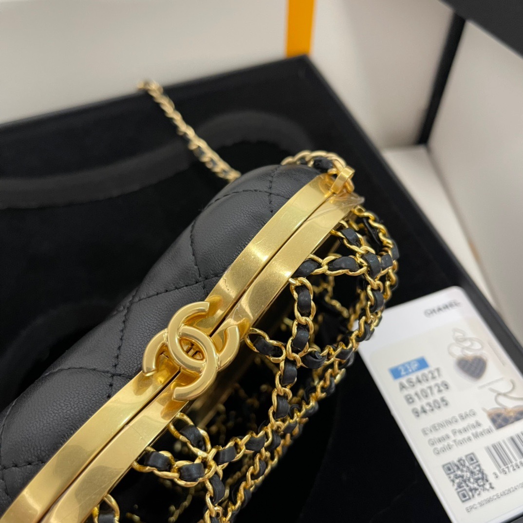 6E80A453-3DEC-4617-8A34-F69C97208A59