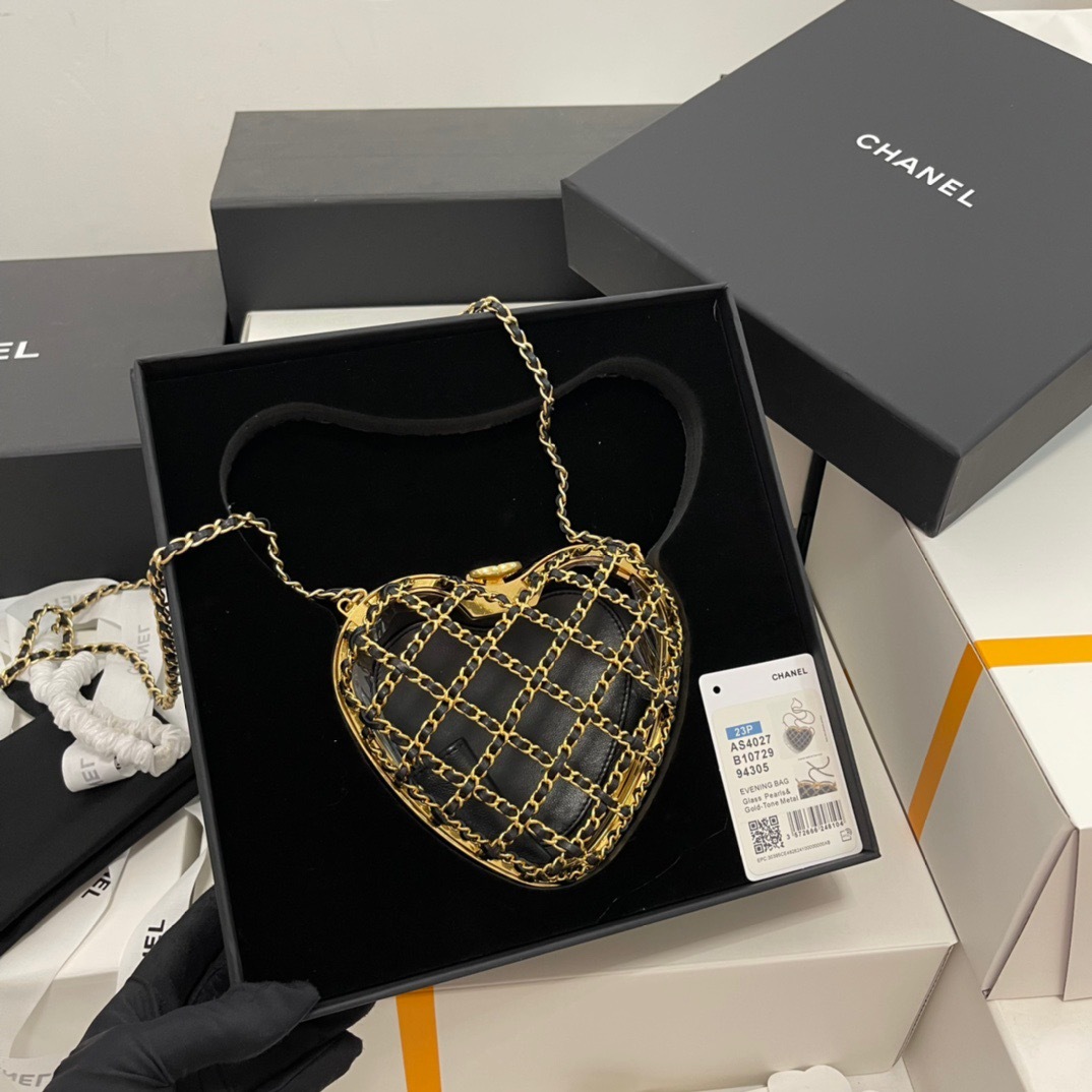 7F71044B-EE45-4BFE-8CE8-C2CF00117F23