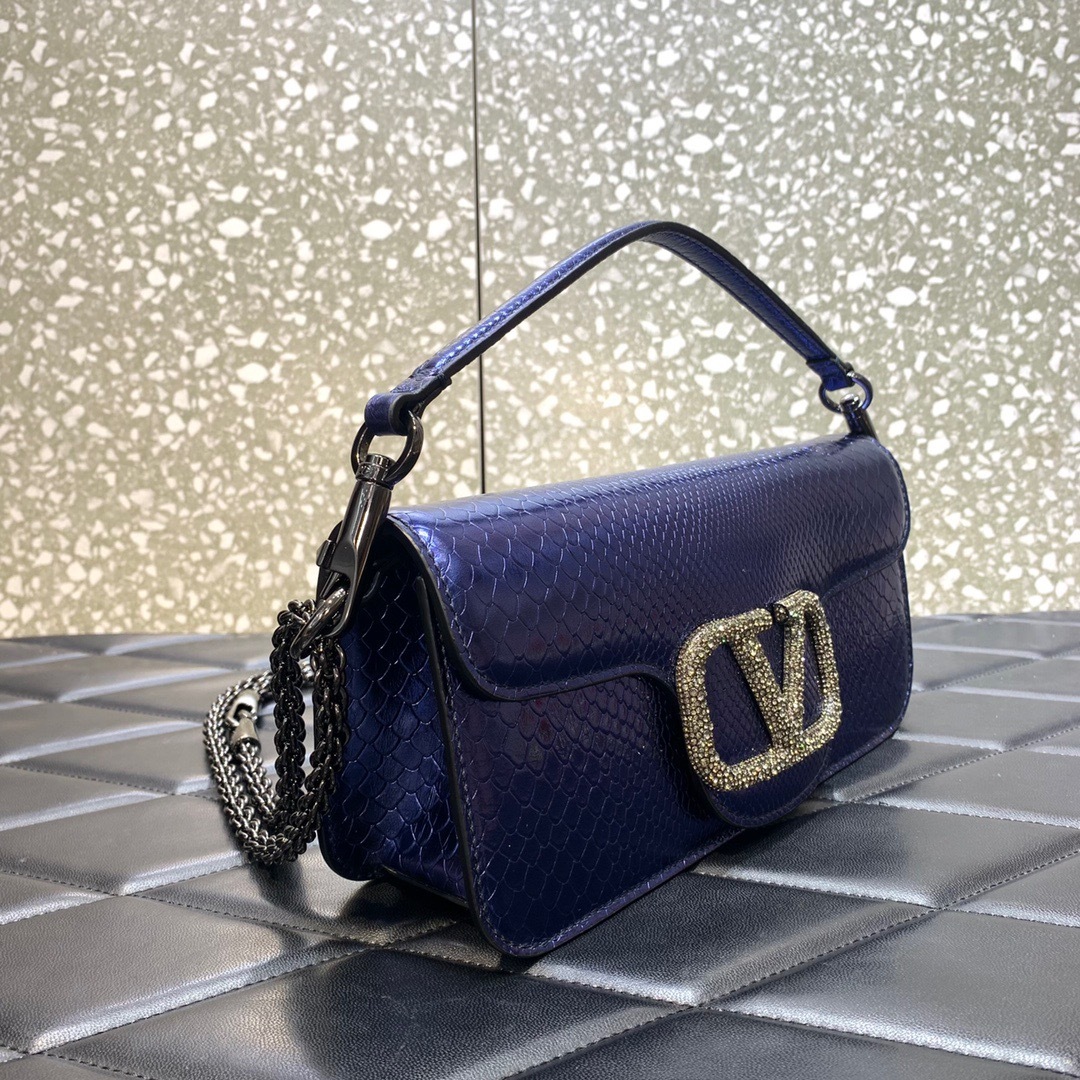 437CFEB7-2523-426A-AFEA-88E2588C9310