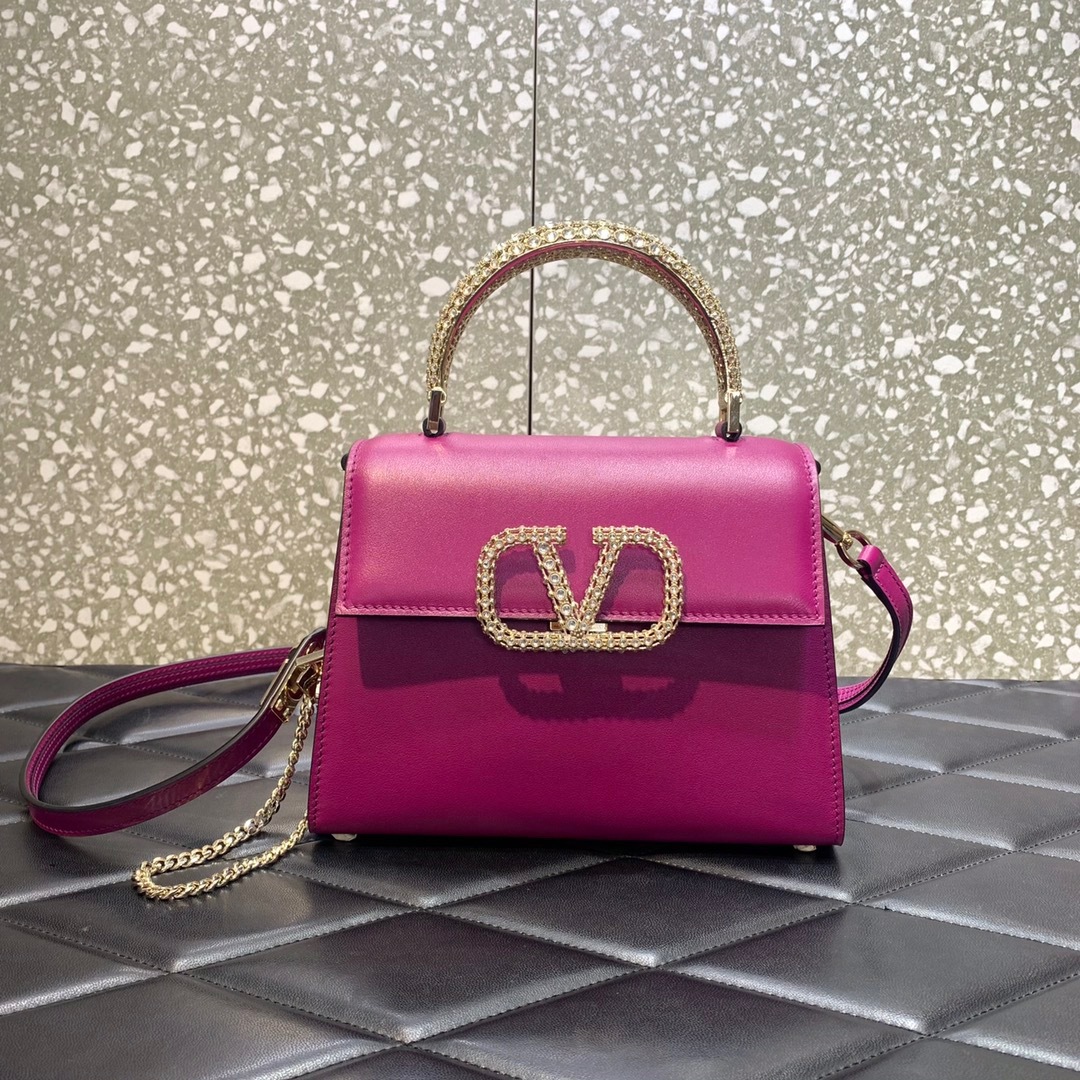 B50B13BD-8F80-47D1-A7A0-E5DF0F9221D9