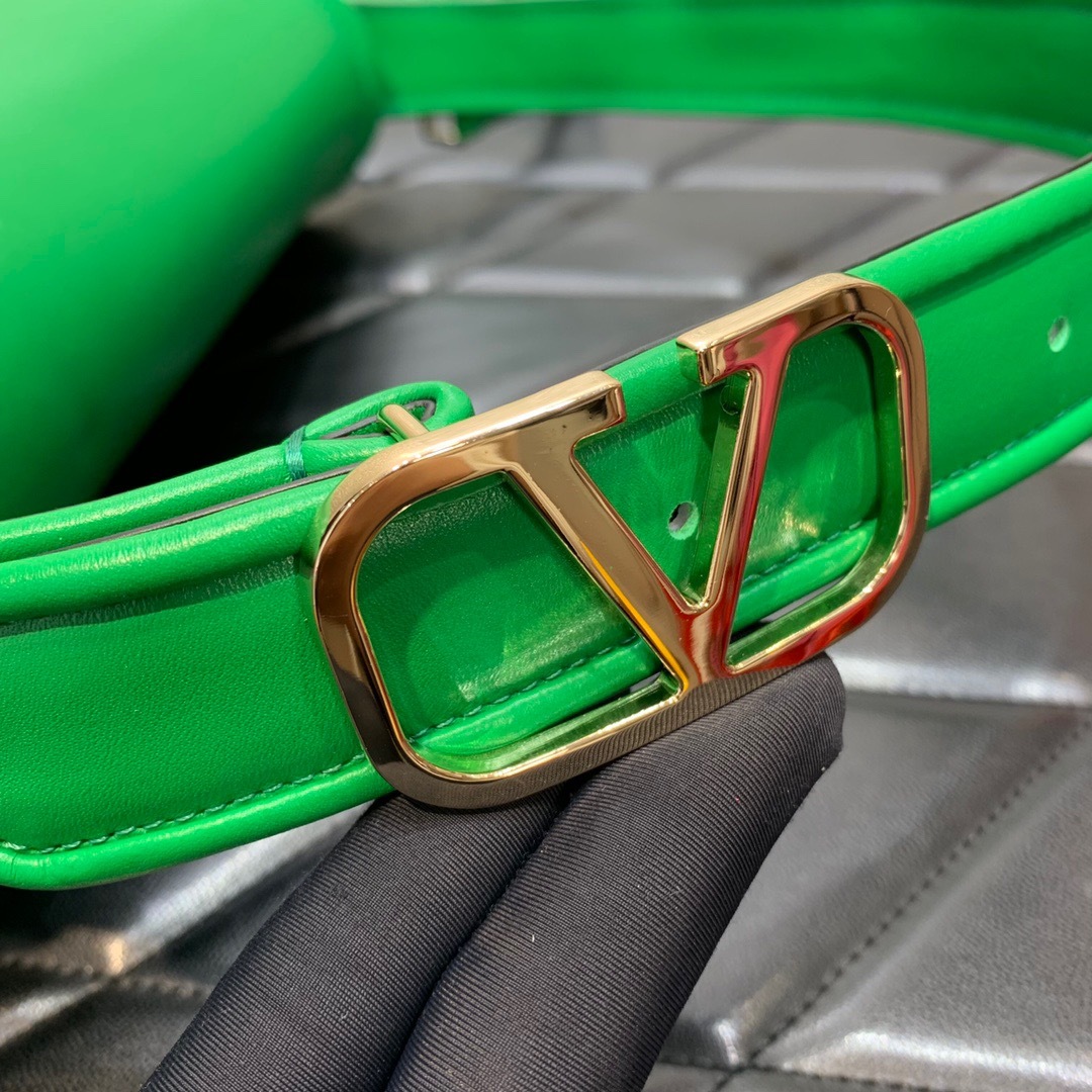 D7E259D4-C72C-41B5-B089-86F6B8CAEC86