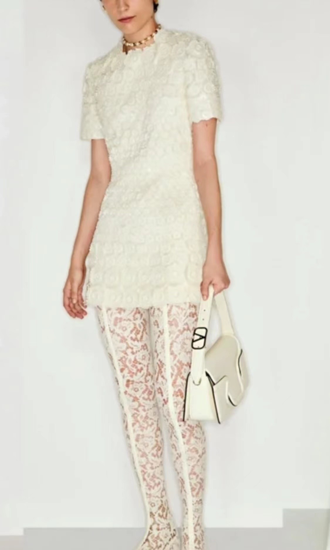 C737ACB2-B290-4EC9-905A-ADB7A05448DB