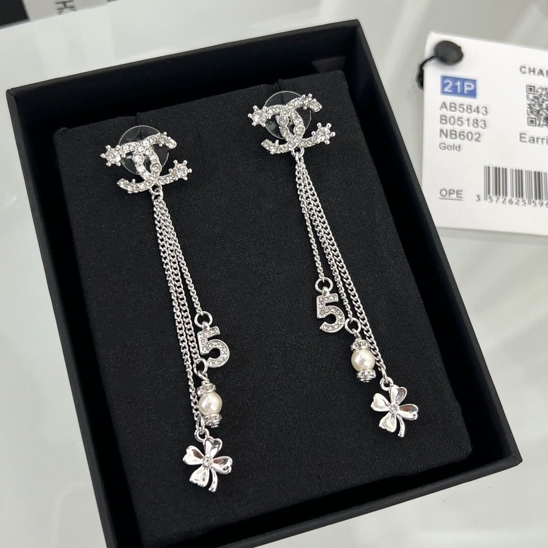 A3C30A96-FDC2-4168-9261-2E7E355FE5C9