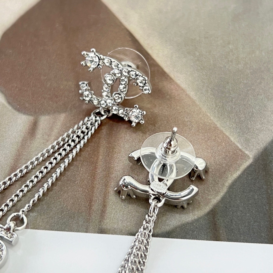 F3302D6A-E805-4136-96F2-16A5160189FD