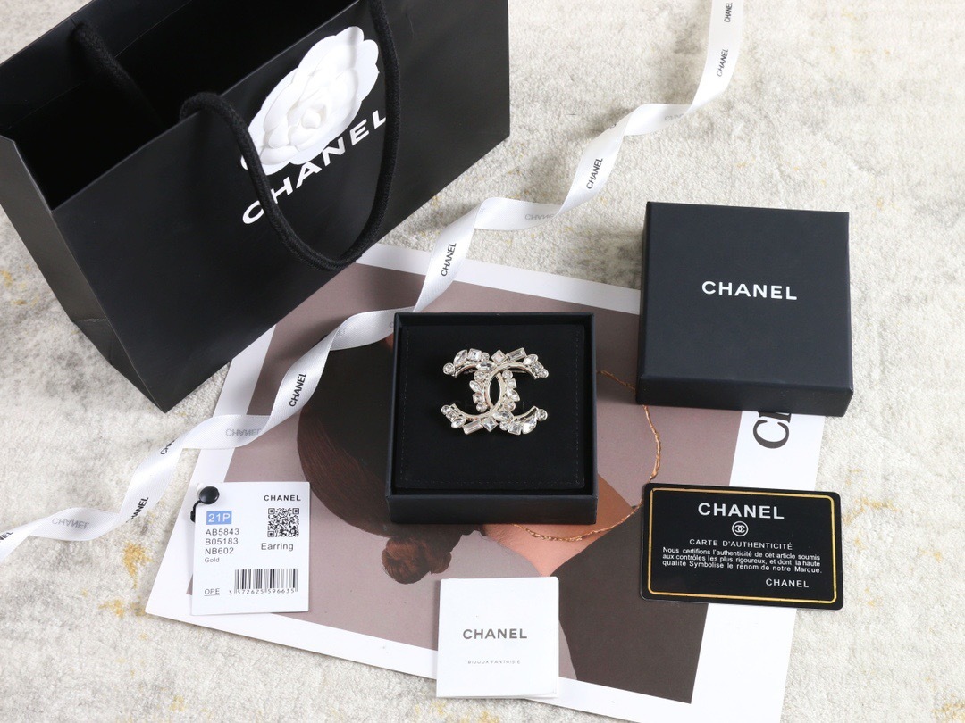 BFC04D71-77E8-4845-92B5-394E6A1CBB69