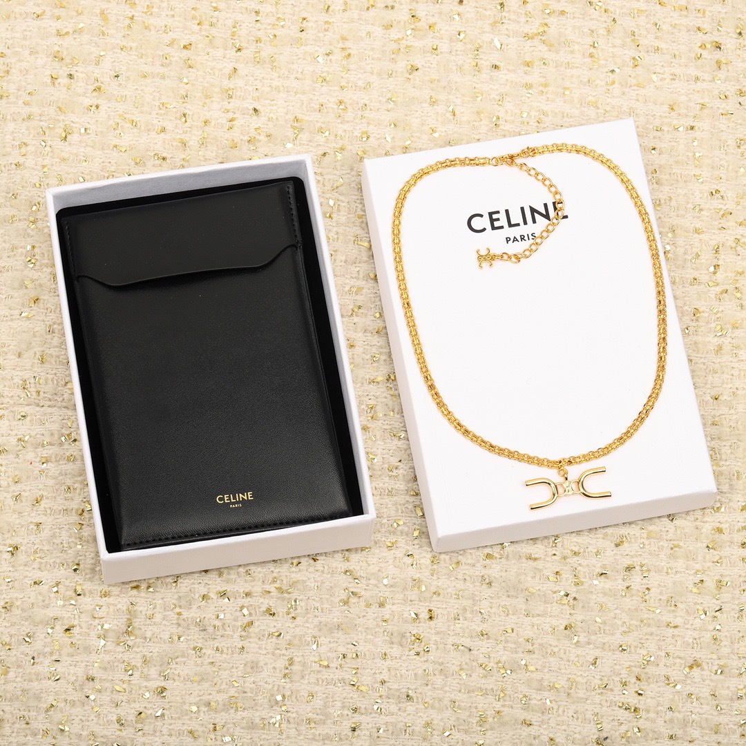 210804A8-7FEB-4FFE-B692-68B7E777BE3A