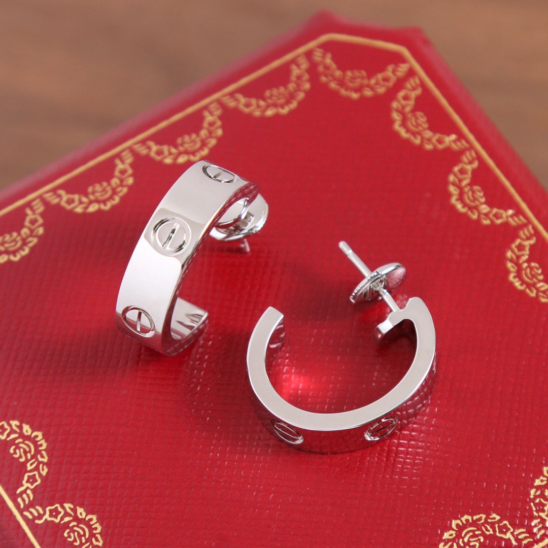 074EB99B-AA27-4C36-8354-78A61DD859E3