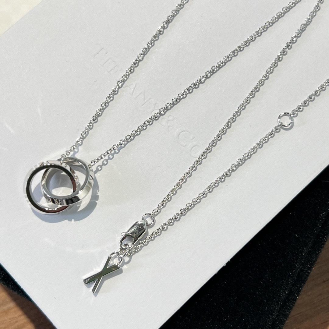 73894D68-59B8-42BA-A66C-DB1D6BBC3D3A