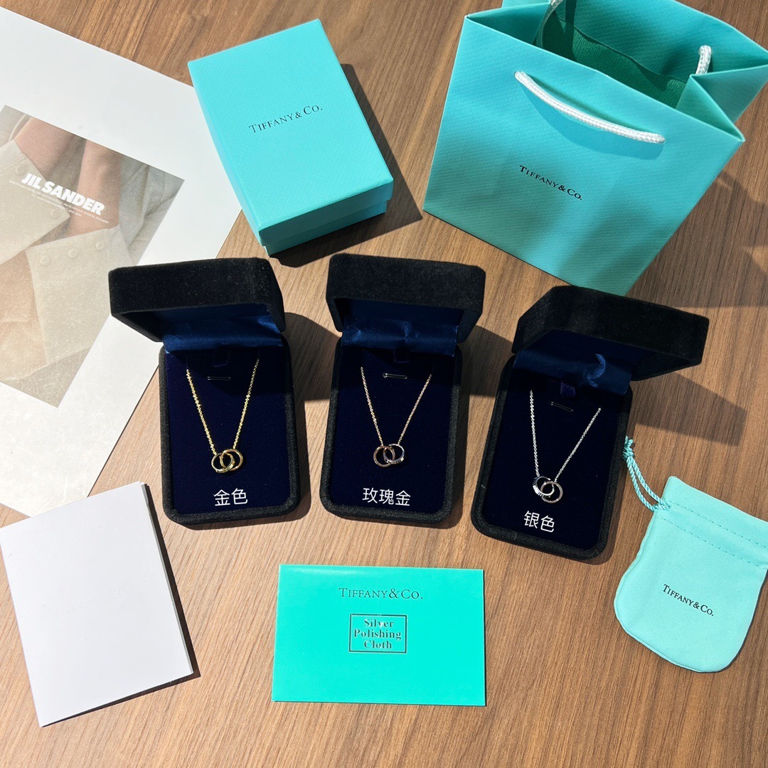 D1944A48-002B-438A-995A-C3CB344FFBC3