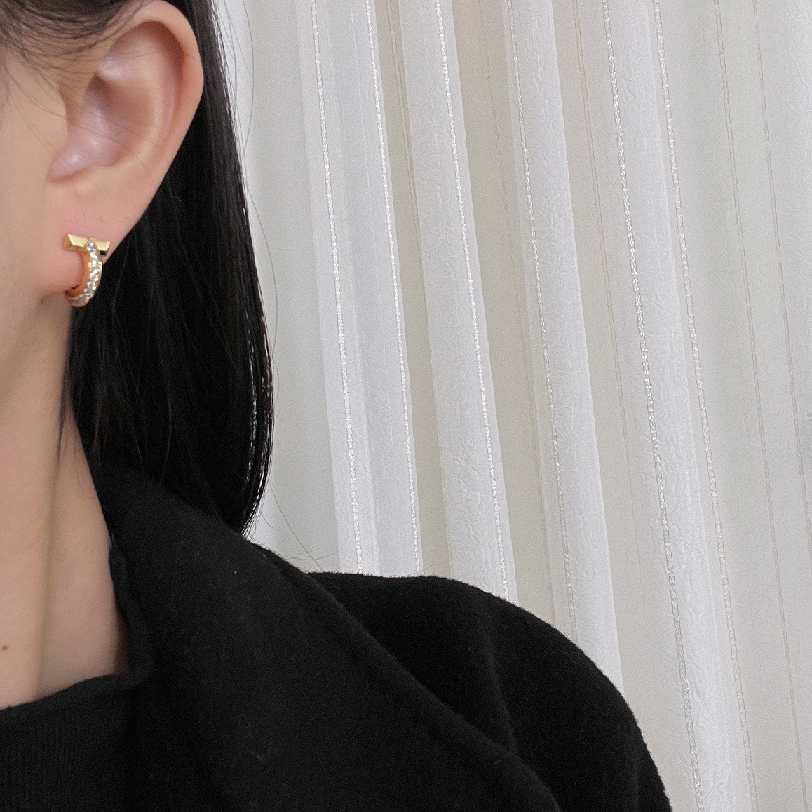 33F3822B-8E8A-4A25-87DE-68BA73CA445E