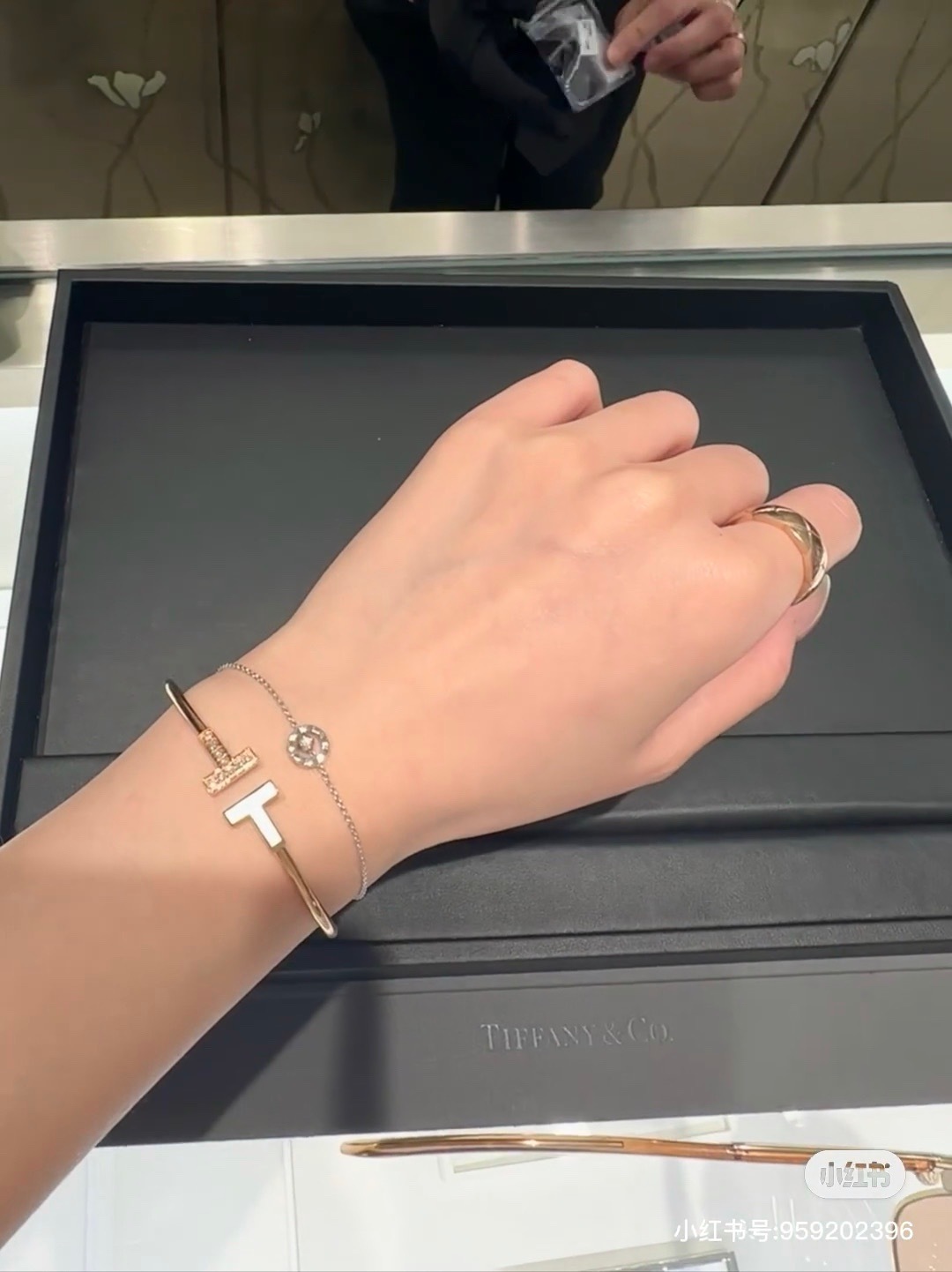 8A04F3CE-836B-470B-832C-A357686A9E48