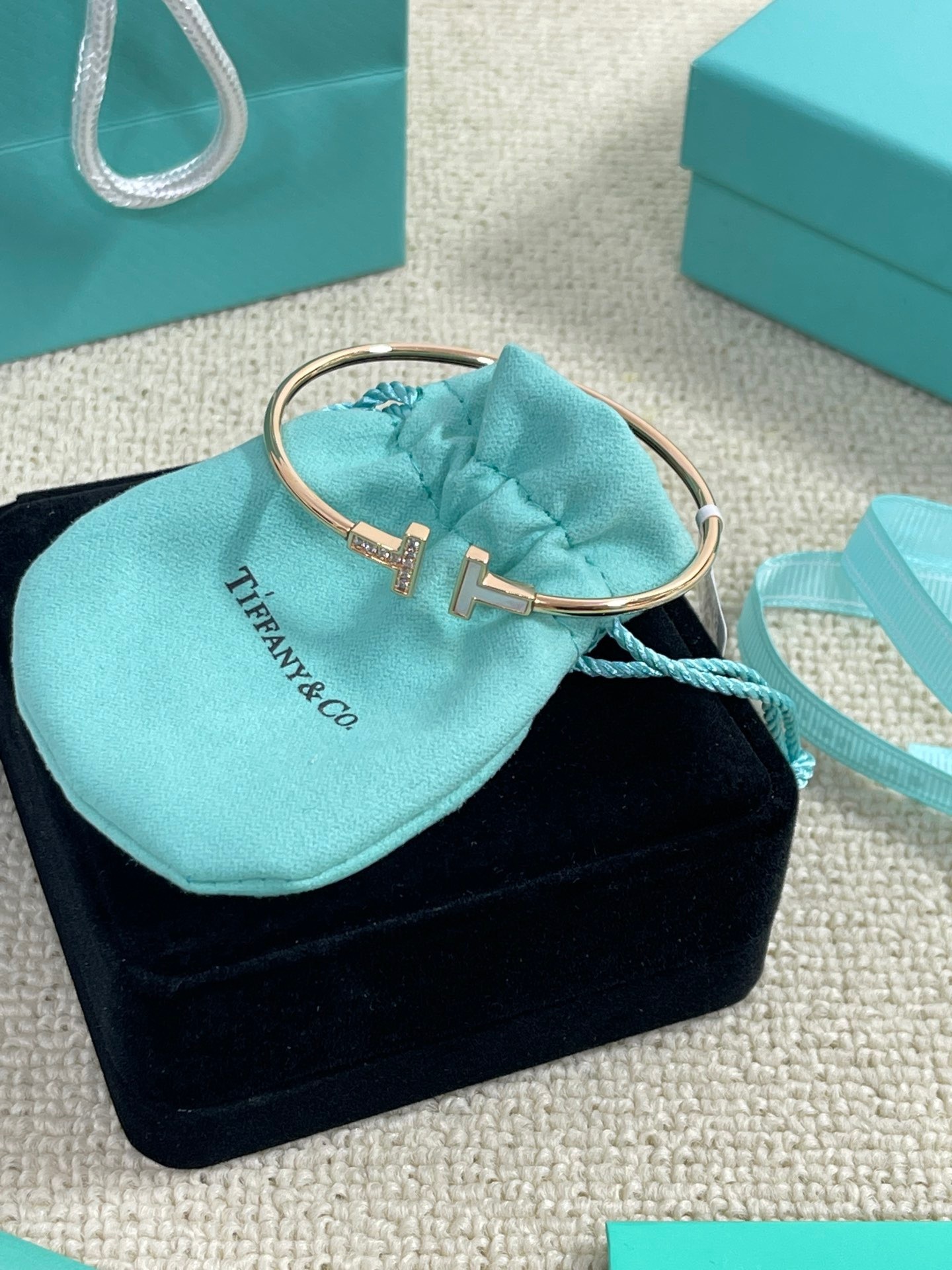 16B64534-4339-440E-87B3-69A7769D3388