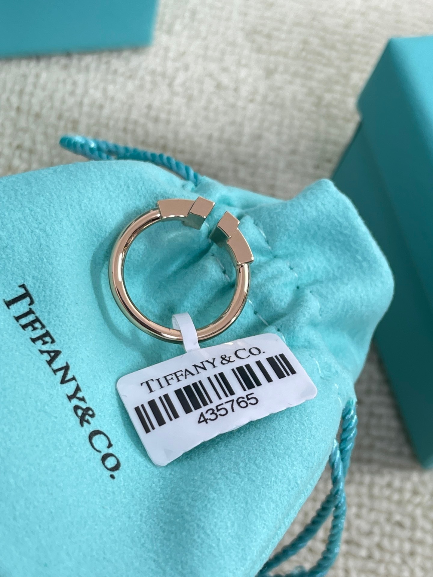 739539C9-2DB3-4177-A349-EF713B71AF87