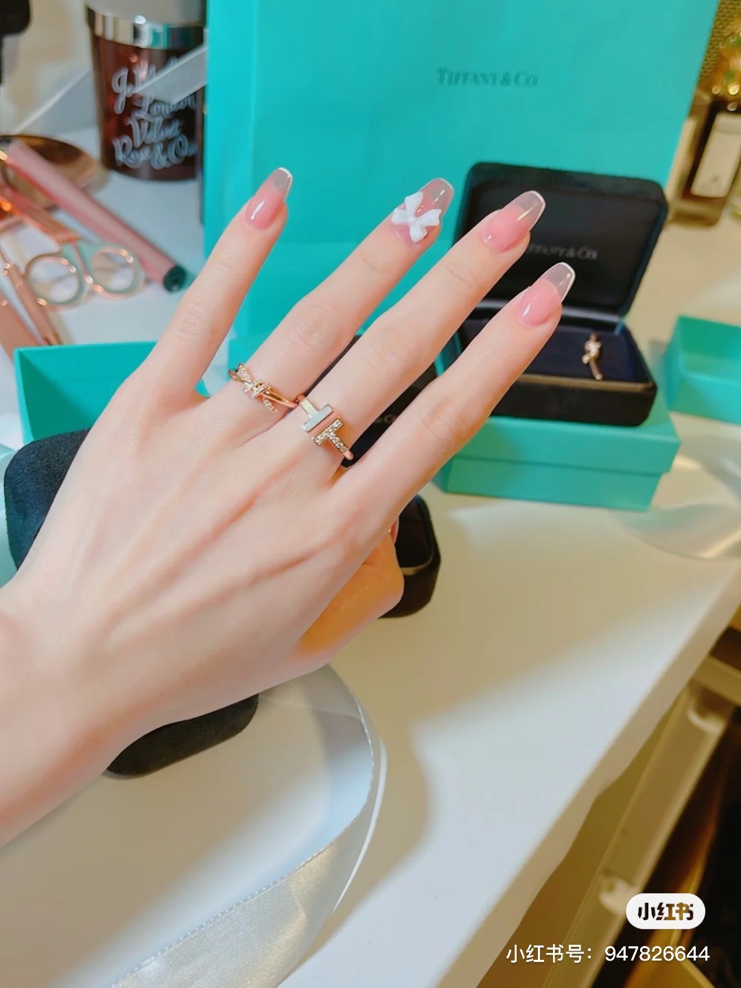 96C9B236-7642-4B88-ABF3-83B2694563F8