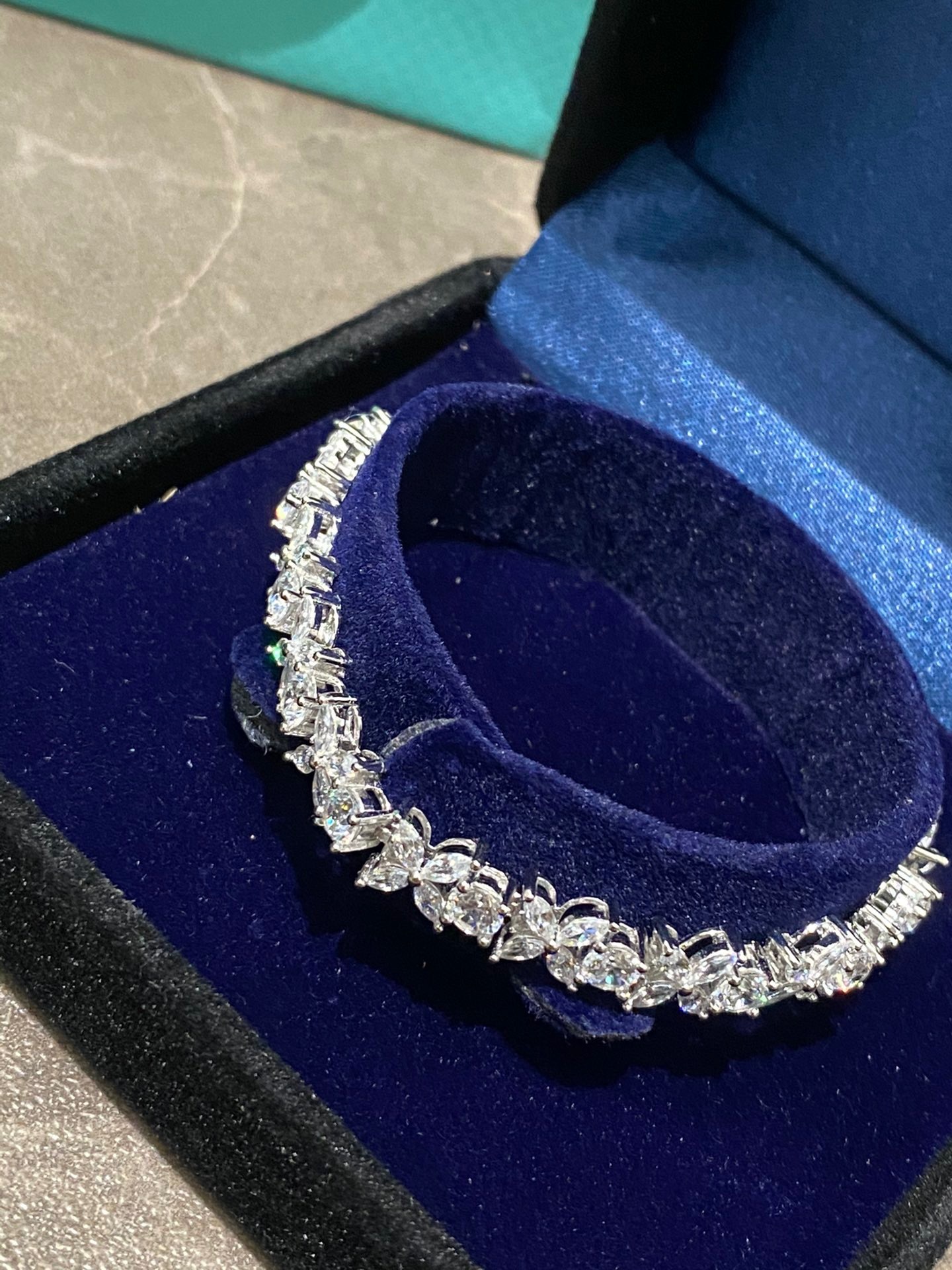 166A109F-F11F-4AB6-A98A-9F21C1229AE4