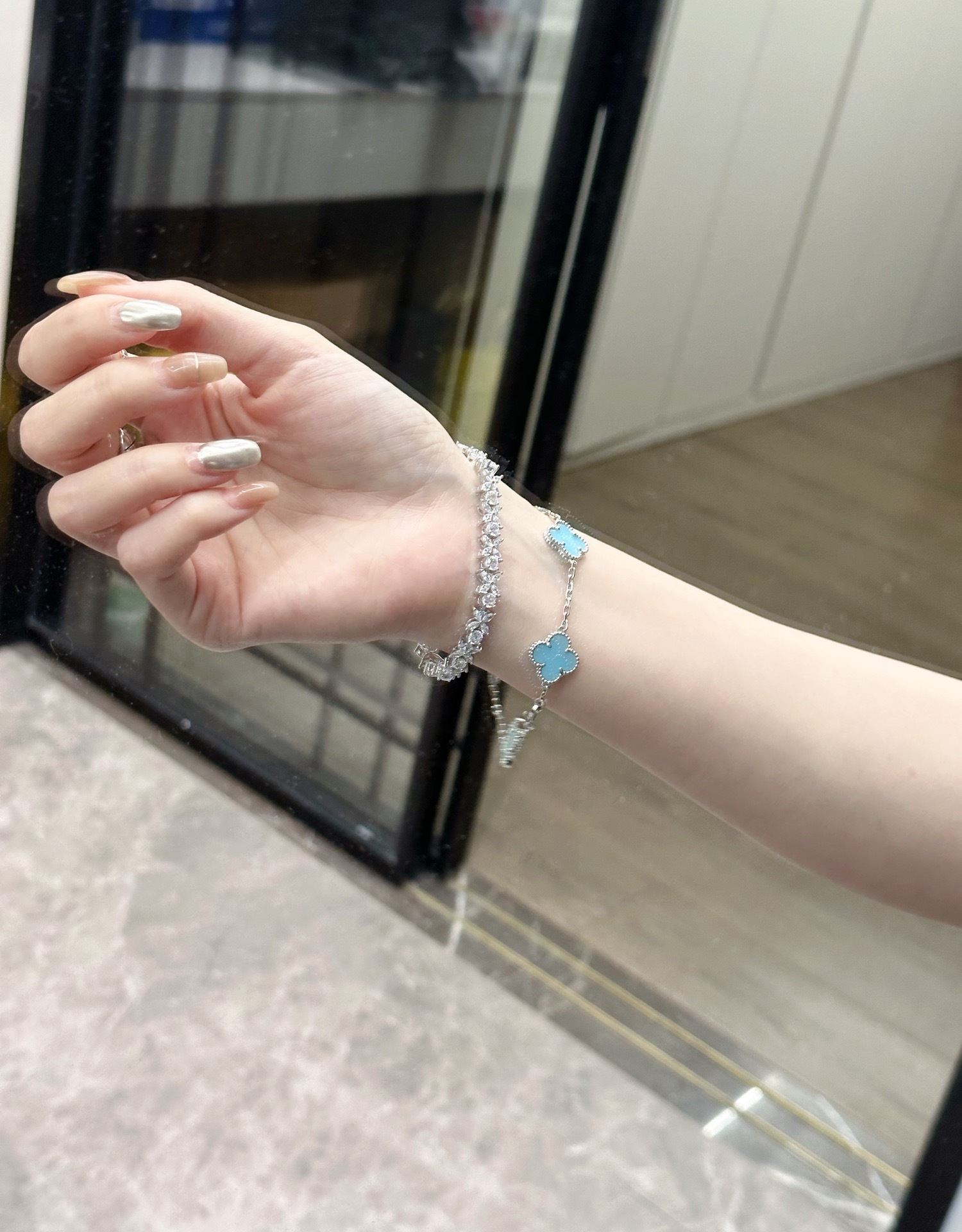 51521ECB-CA49-41C7-96D9-042506510E47