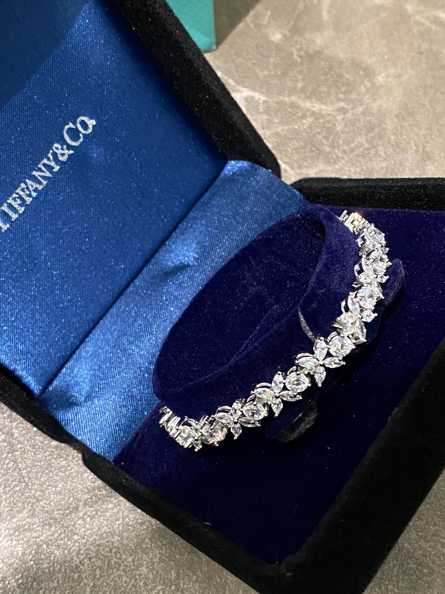 5951C295-D3CF-4FEC-8775-02767CD43D78