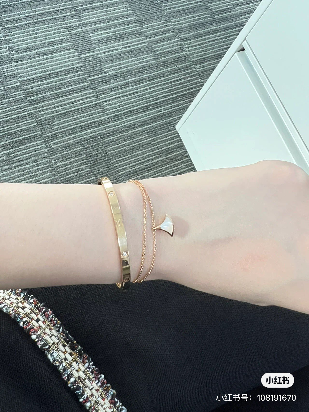 75C22A29-3F4A-4D65-B3FC-B71CAC7F9E4B