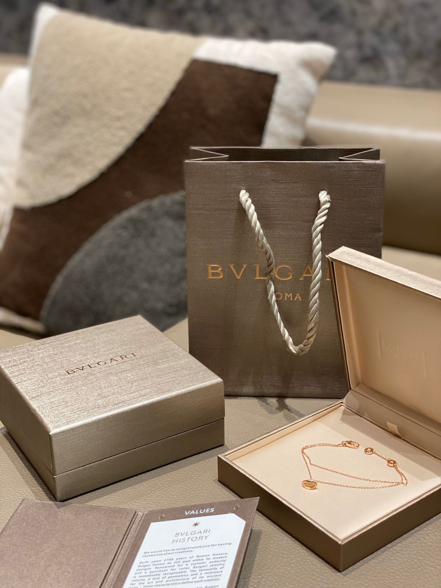 8815B98F-C0FA-41EE-BB32-2323D723C453