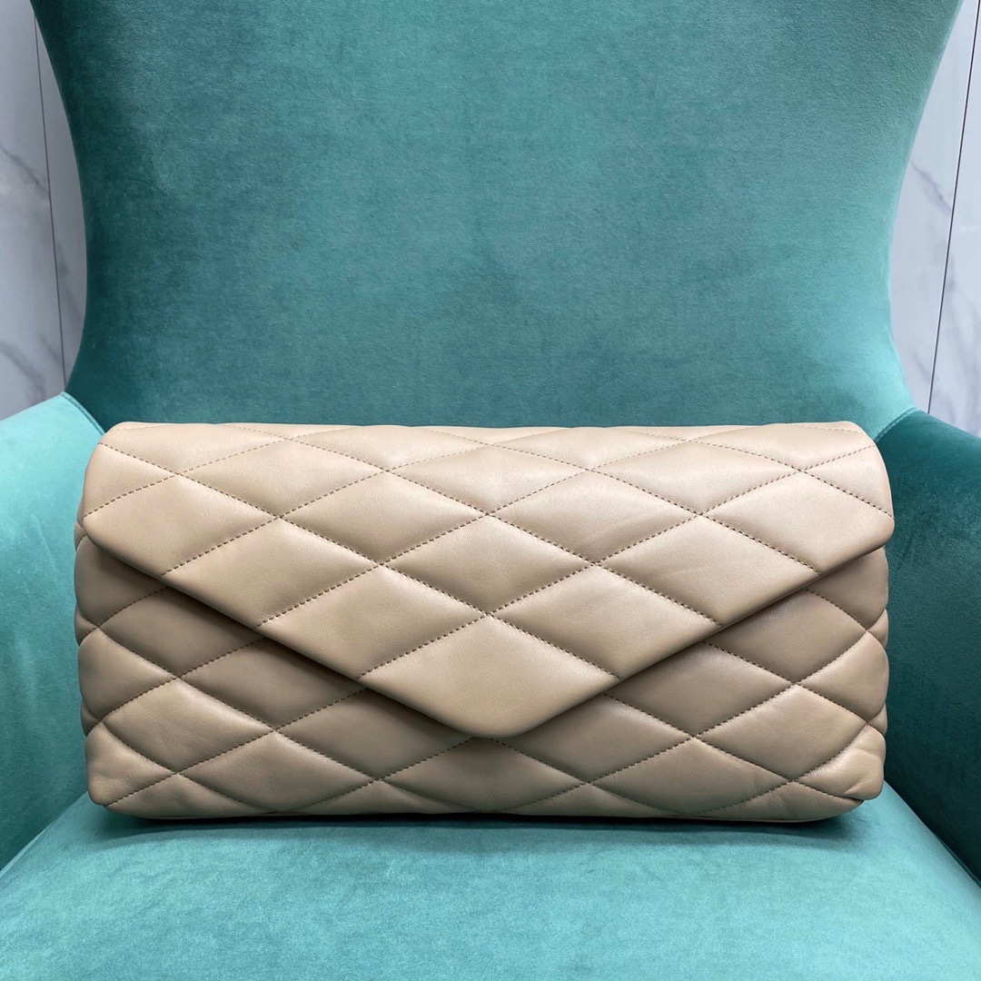 8636276C-1186-43A3-B5A6-A54862F7BA31