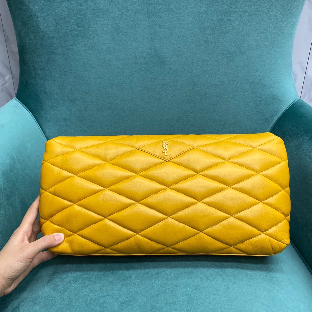 D0123B75-AF87-4617-A475-CD45859E746C