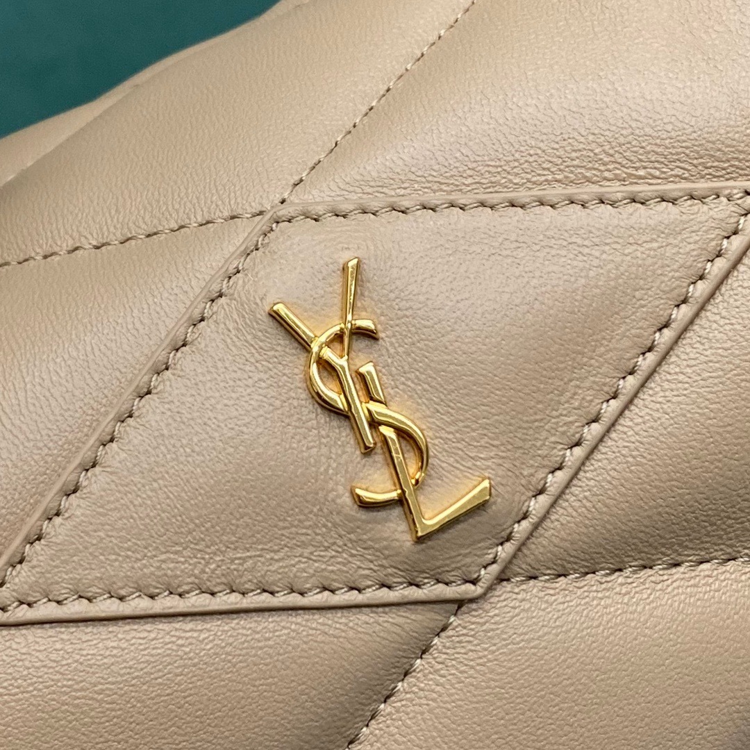 822EB855-0C41-457B-BA21-51B19E0A9612