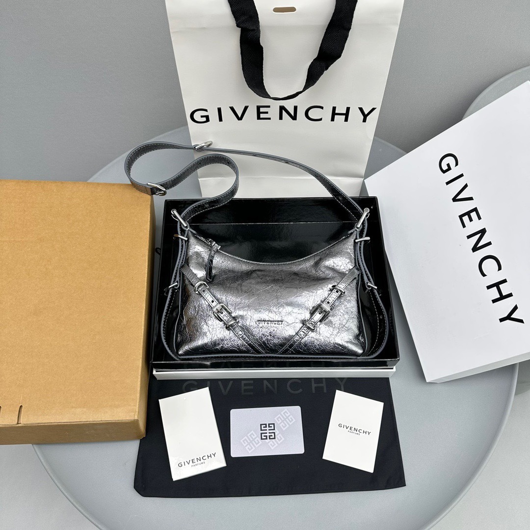 8C703FA9-E5B7-4F75-8F50-D1C764B7425B