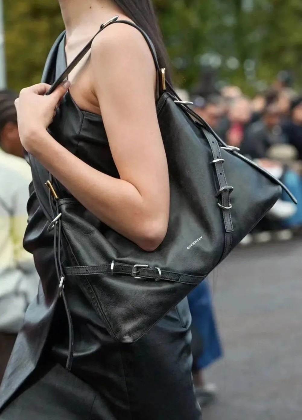 28C17277-8838-48DF-A706-60EB7AE17923