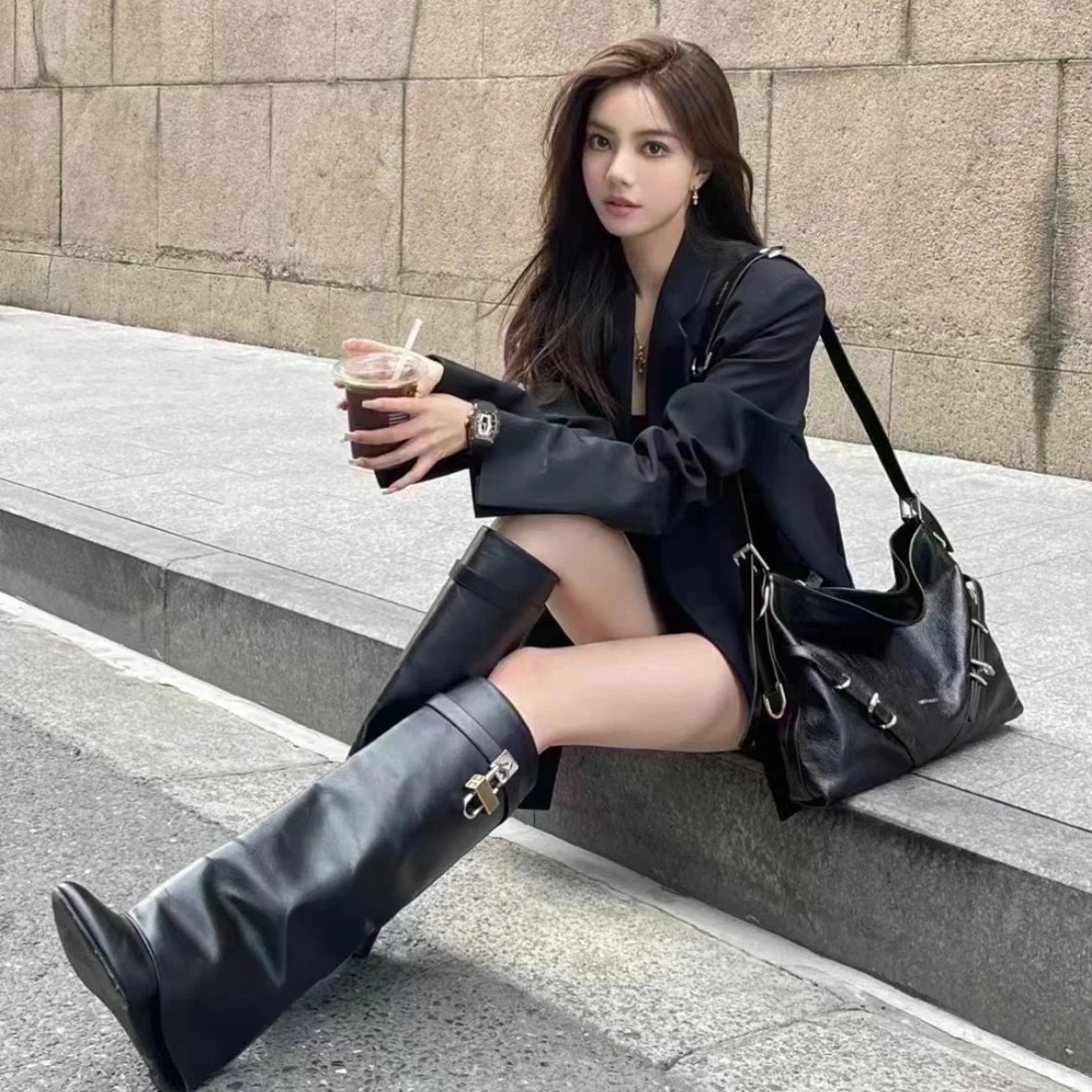 FA9376DC-3BCA-4A4F-BC27-965ACADDE0CF