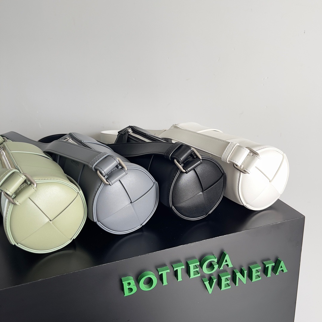 2695698B-B27C-49E9-ACD8-7D518805D88B