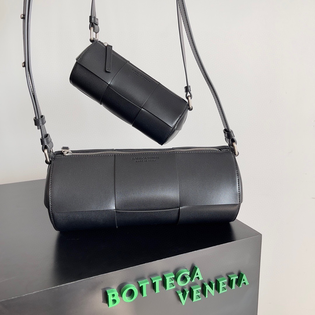 CF1A641D-98FD-46EE-AD62-434AC45A13F6