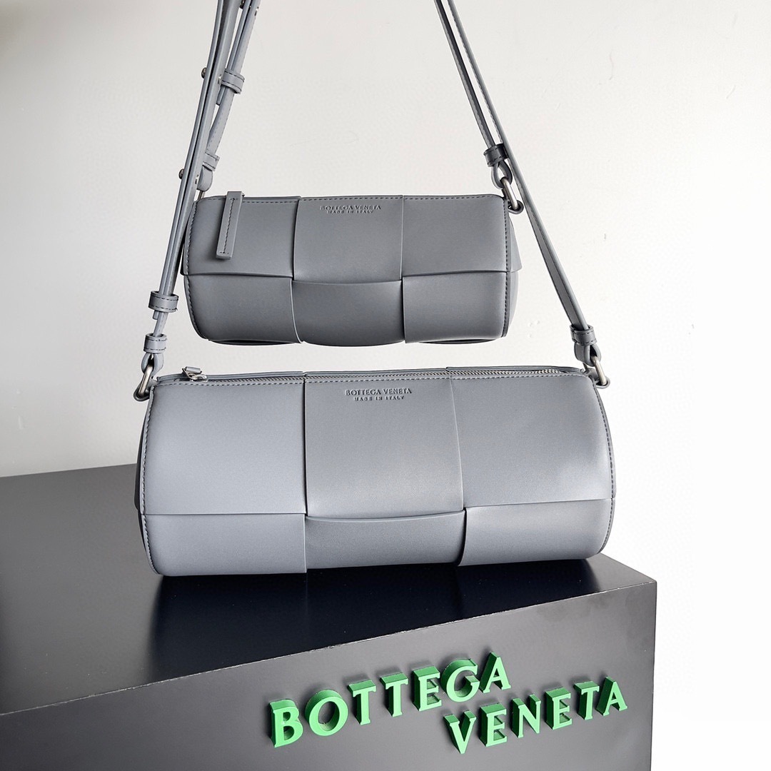 E4BFE797-D12C-4077-9124-A4F12FF4A466