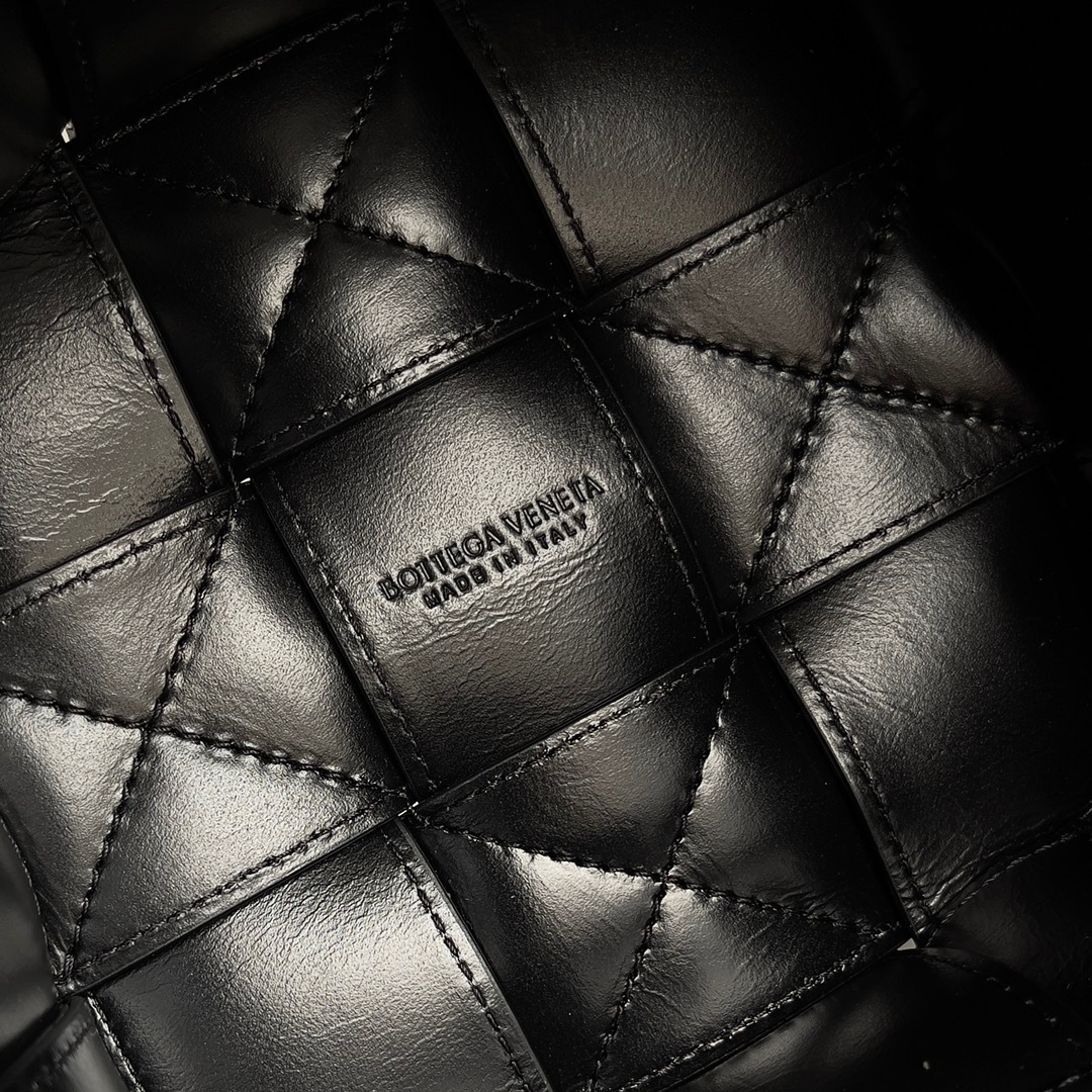 0ACC10FE-6219-4F1D-9AD6-093F7244AC0F