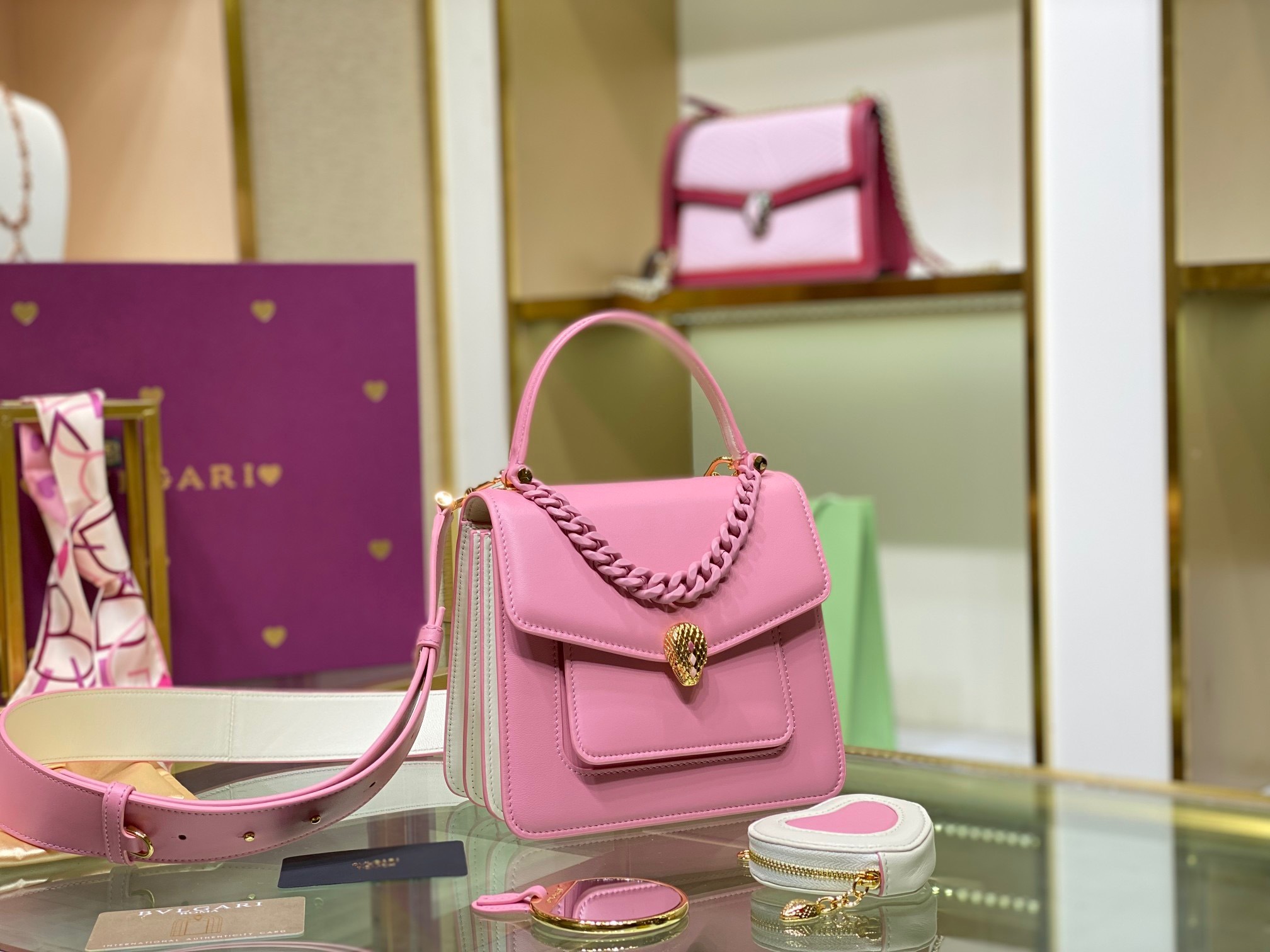 D9321420-644E-40D5-B958-245CE6DC0842