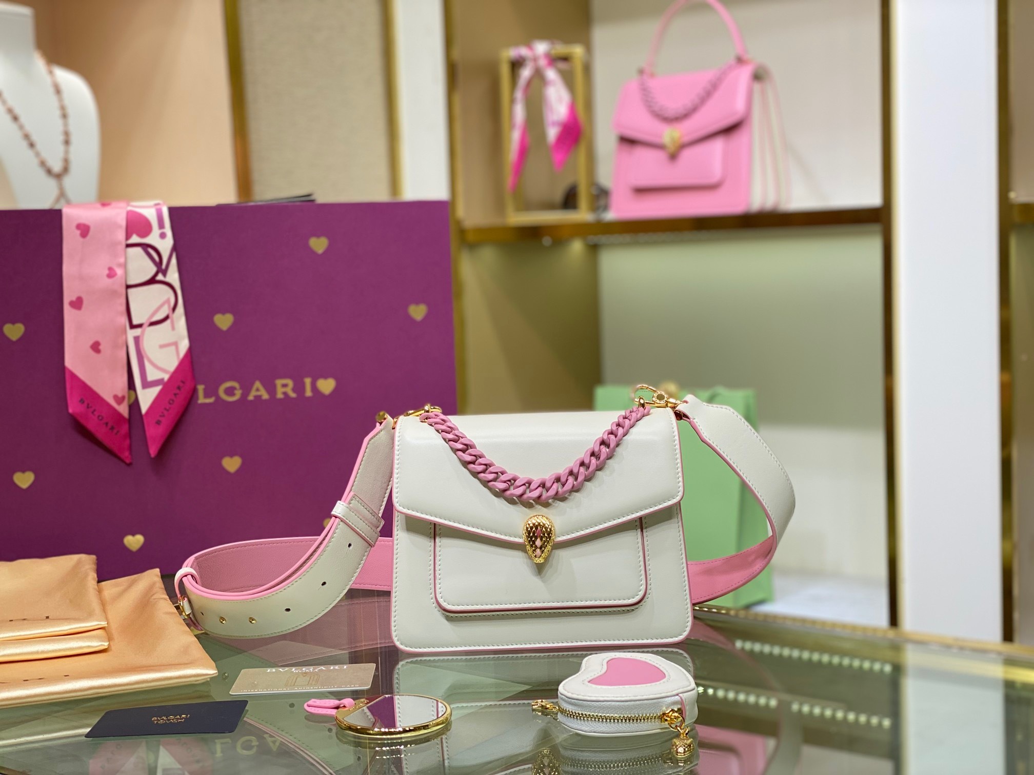 FD048132-CA03-4425-A01C-2629F3D9BC9F