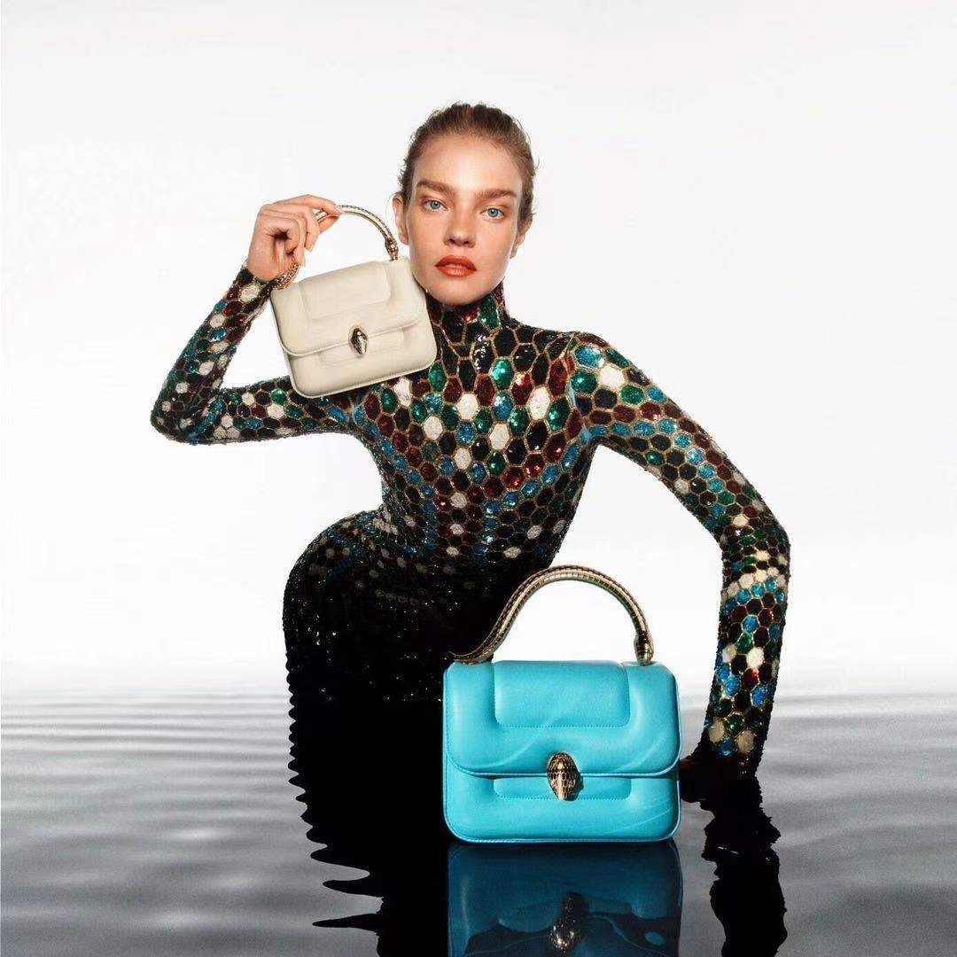 807753C2-1B51-4988-B23B-162B51F06BEF