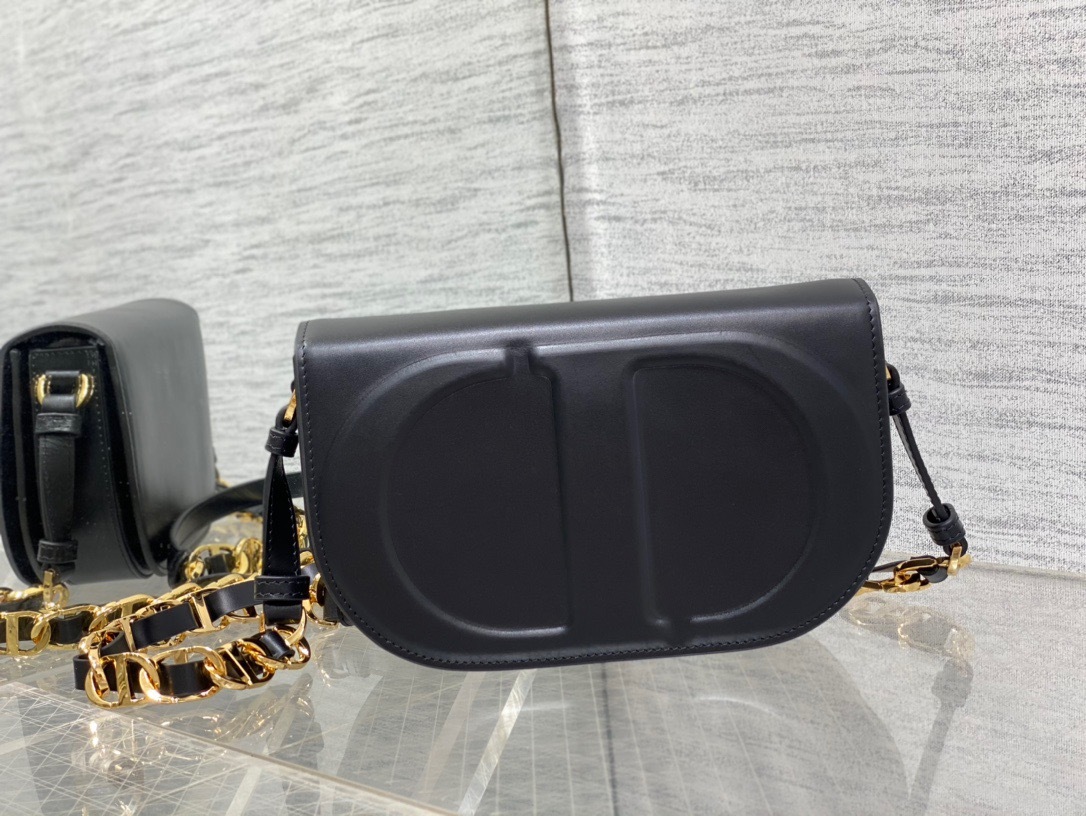 256844D5-3CD7-4A6B-B03E-A3985CD350CC